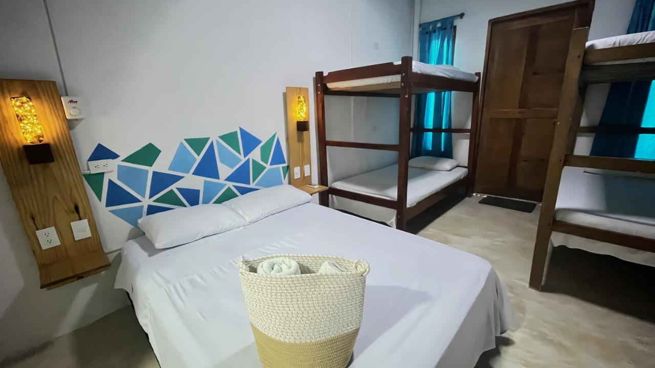 לוס נרנחוס Tayrona Juancho'S House Hostel & Coworking מראה חיצוני תמונה