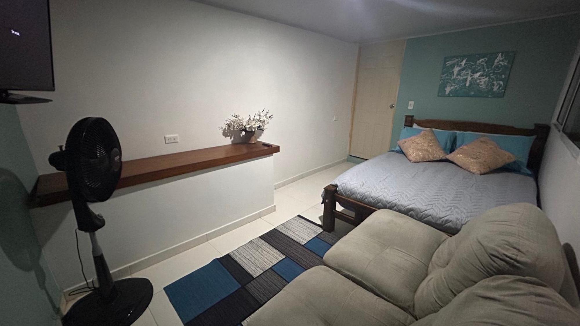 לוס נרנחוס Tayrona Juancho'S House Hostel & Coworking מראה חיצוני תמונה