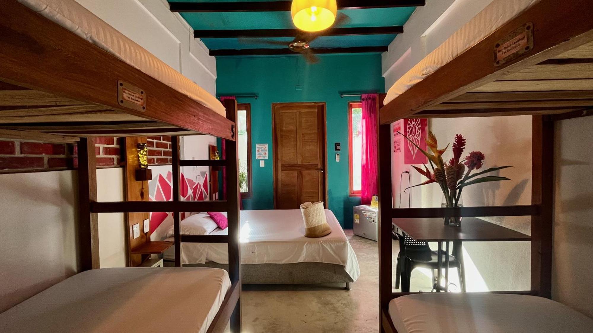 לוס נרנחוס Tayrona Juancho'S House Hostel & Coworking מראה חיצוני תמונה